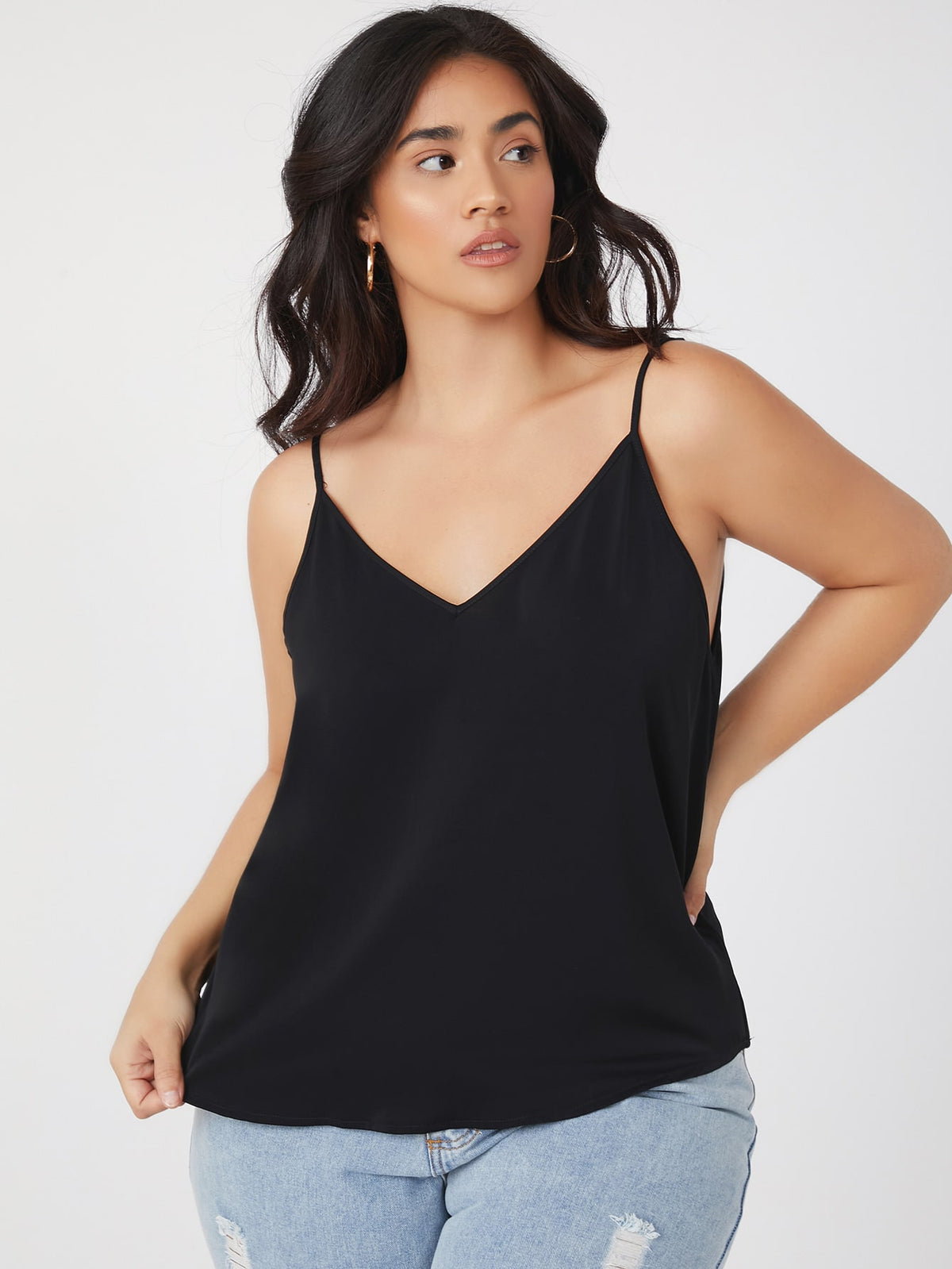 Blusa Plus Size Simples e Casual com Decote de Regata