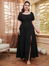 Vestido Plus Size Simples e Elegante com Abertura Lateral