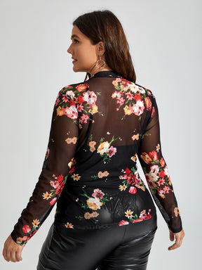 Top Plus Size com Estampa Floral, Decote em Malha e Sem Aro