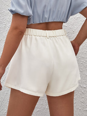 Shorts Plus Size de Pernas Largas com Detalhe Doblado