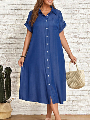 Vestido Plus Size Tipo Camisa com Botão Frontal e Bolso