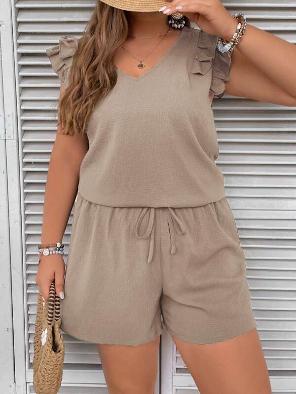 Conjunto Plus Size de Duas Peças: Top com Acabamento de Babados e Nó Frontal + Shorts