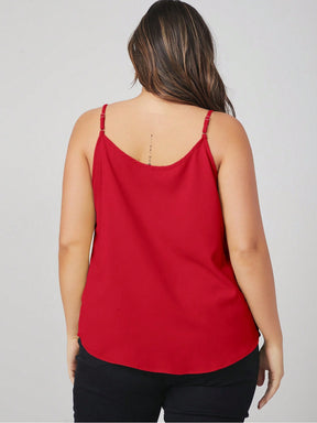 Blusa Plus Size Simples e Casual com Decote de Regata