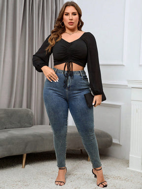 Top Crop Plus Size Fora do Ombro com Cordão Frontal