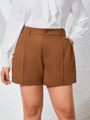 Shorts Plus Size Curto Casual de Perna Larga e Botão